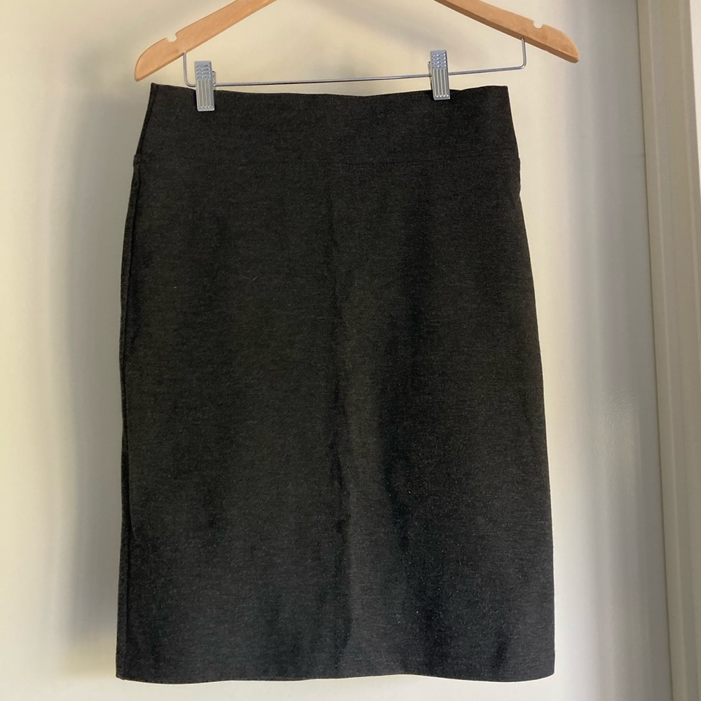 Review Charcoal Grey Tube Skirt - Picture 1 of 5